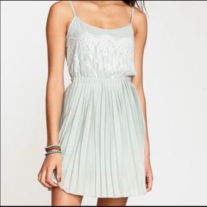 Delia’s Medium Mint Green Lace Dress